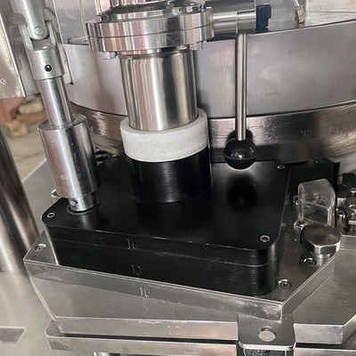 เครื่องกดแท็บเล็ตโรตารี่ 35 สถานี D / B Tooling พร้อม Force Feeder ผู้ผลิต