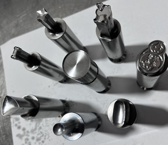 TIANHE 25mm เกลือกระจายเศรษฐกิจแท็บเล็ต Rotary เครื่องพิมพ์แท็บเล็ต ผู้ผลิต