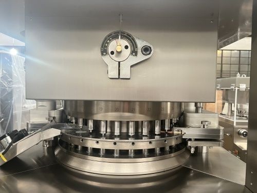 เครื่องอัดเม็ดยาอัตโนมัติ TIANHE ZP31D ขนาด 25 มม. สำหรับร้านขายยาและผลิตภัณฑ์เพื่อสุขภาพ ผู้ผลิต