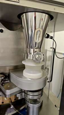 เครื่องอัดเม็ดยา TIANHE, อาหาร, เคมีภัณฑ์ แบบเม็ดอัตโนมัติความเร็วสูง ผู้ผลิต