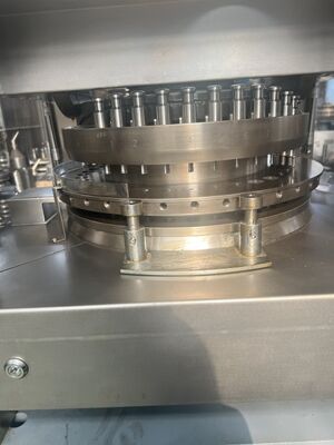 Fette Customized EU Tooling Punch & Die / Mould For Tablet Press Machine ผู้ผลิต